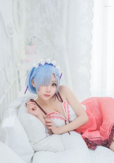 日韩美女毛片午夜剧场_BD韩语在线手机播放