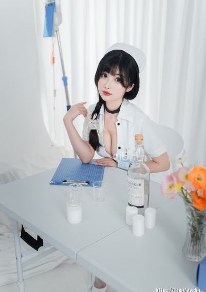 伊人大杳蕉8_超清动漫免费观看