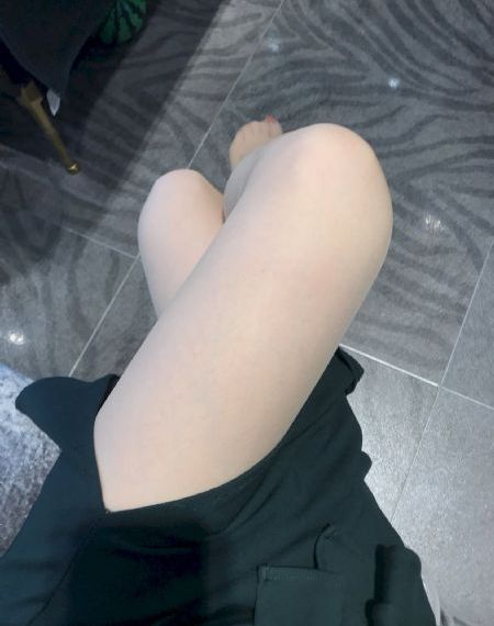 超碰夫妻自拍_4K电影完整版