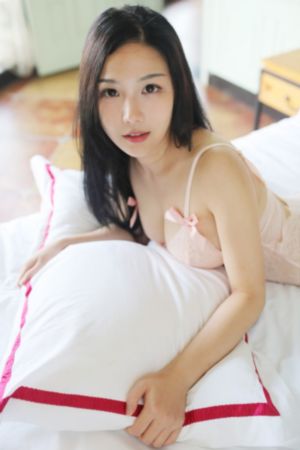光屁屁的美女_乱人伦精品视频在线观看