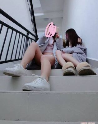 久久久久久久综合_高清字幕版在线播放