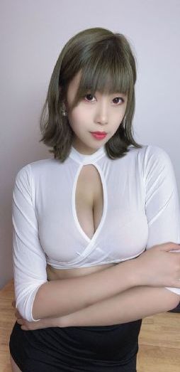 群H变态H高H女_1080超清免费观看