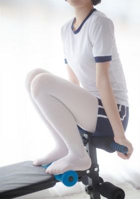 老头狠狠挺进小莹体内视频_BT种子下载