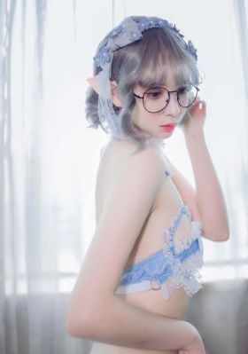 爆乳女教师bd_午夜伦不卡高清在线观看