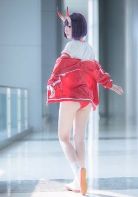 家里没人可不可以干湿你的床_超清高清在线观看