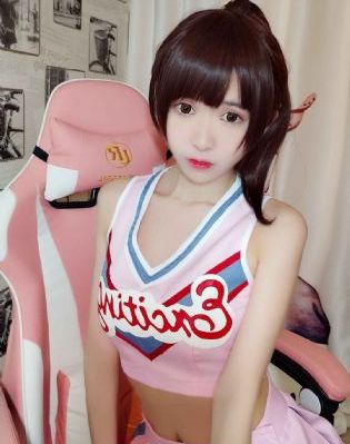 超碰女模在线_BD免费观看最新
